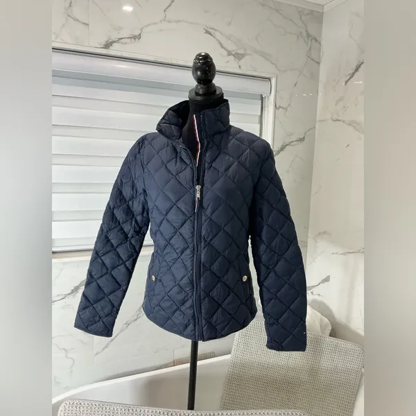 Tommy Hilfiger puffer jacket 💙 - Image 2