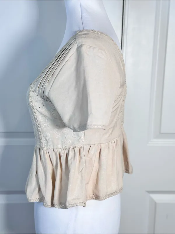Midnight sky Cream Linen Blend Eyelet Peplum Top S Square Neck Cottagecore Coquette Prairie - Image 6
