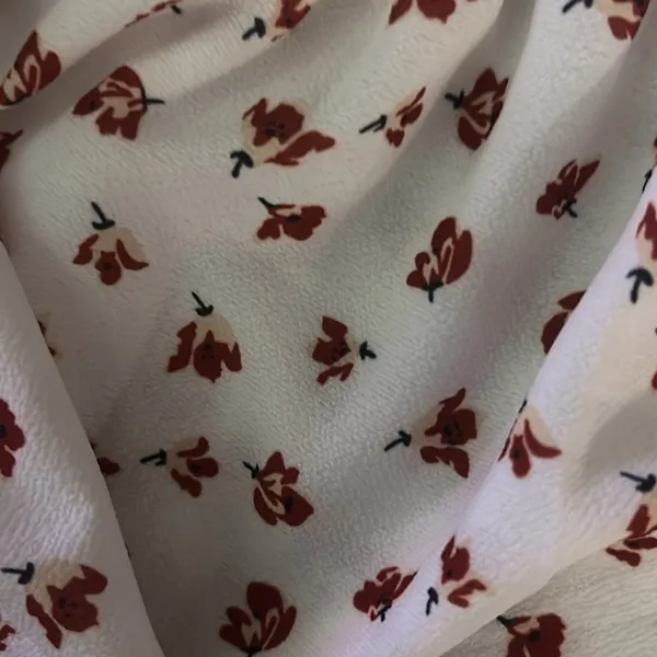 nice top, size L but fits a little big on me and i’m a small, was a gift - Image 2