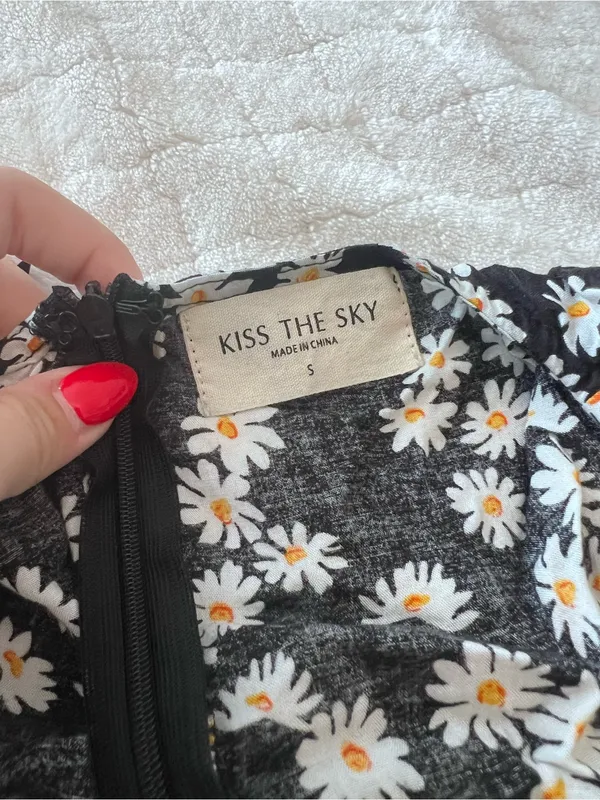 Kiss The Sky Black Floral Daisy Mini Dress - Image 3