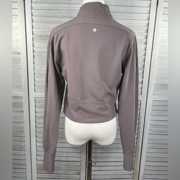 Women's Activewear Cropped Long Sleeve Ribbed Top Taupe-Large - Image 2