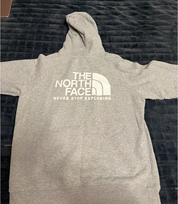 North The Face Women’s Sweatshirt - Image 2
