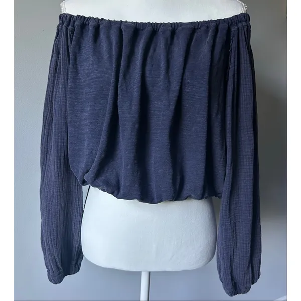 We the Free Boho Off the Shoulder Oversized Midnight Blue Blouse Top Size Small - Image 4