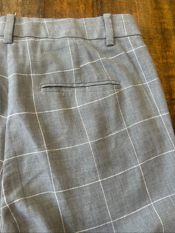 Ann Taylor Gray Windowpane Cropped Dress Pants - Image 9
