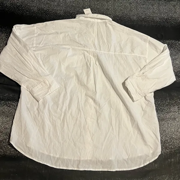 Womens large NWT Cotton ON white long sleeve button up Dad shirt w/front pocket - Image 2
