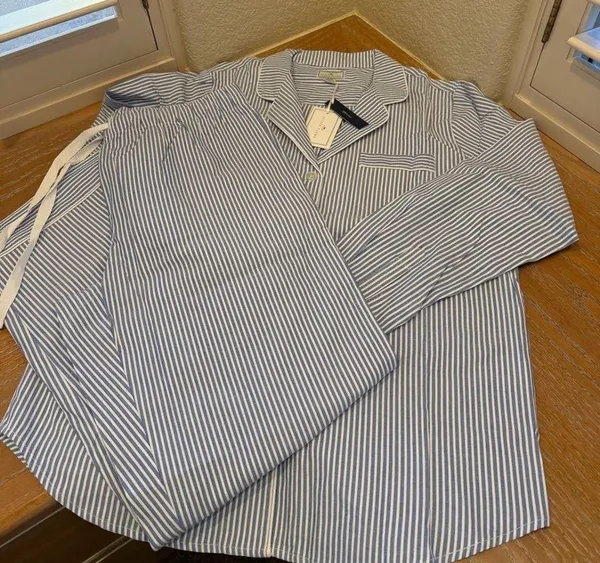 Petite Plume Women's Twill Pajama Set in French Blue Heritage Stripe - Image 2