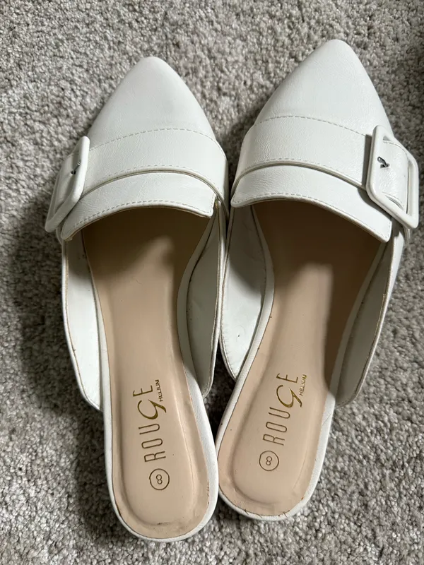 White Flats Size 8 - Image 4