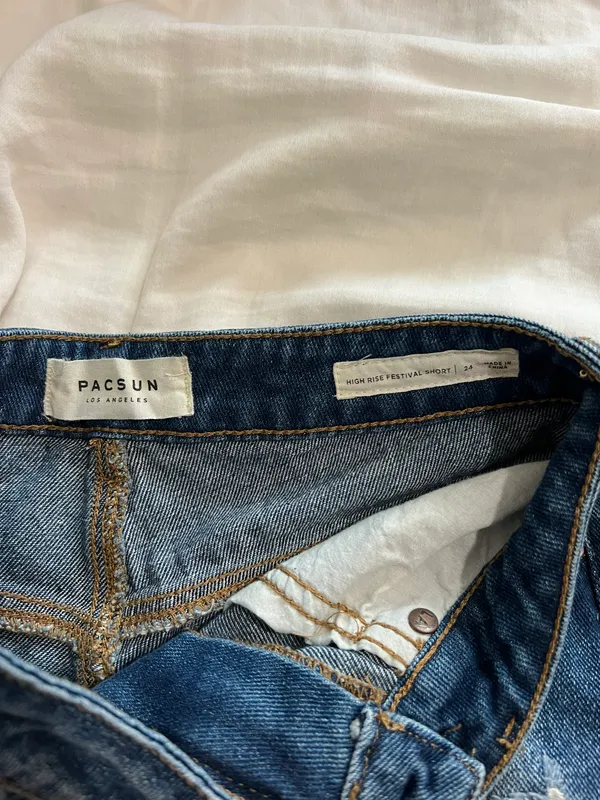 PacSun High Rise Shorts - Image 3