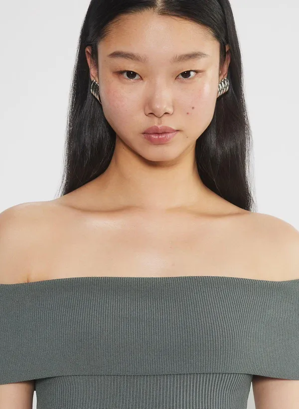 Aritzia Sculpt Knit Off-shoulder - Image 4