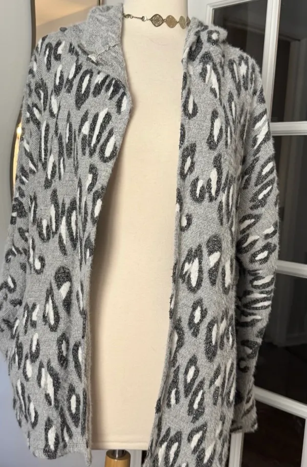 BB Dakota Gray & Black Leopard Print Open Front Cardigan Jacket - Image 2