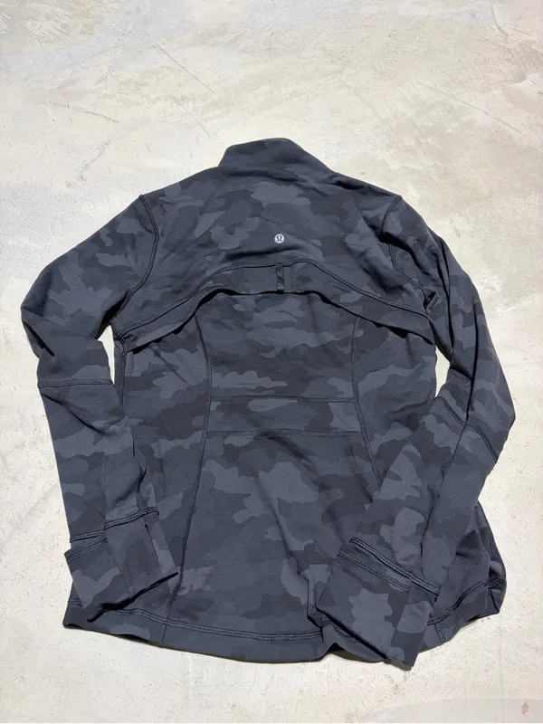Lululemon Black Camo Zip-Up define Jacket LOGO 10 - Image 7