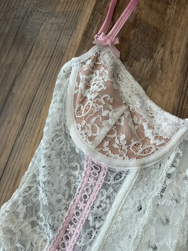 Edikted lace corset top with pink bows - Image 4