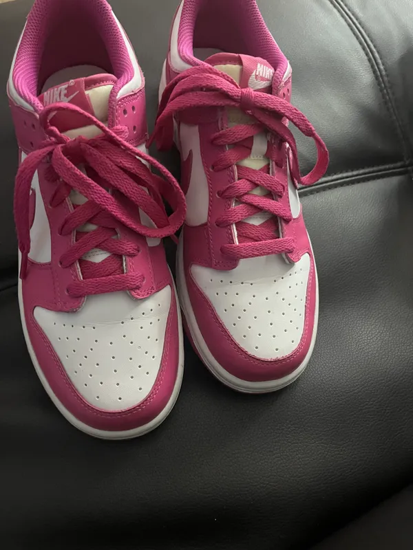Nike Dunks - Image 3