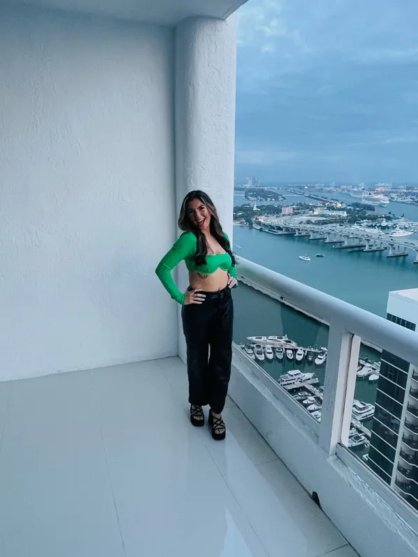 Princess Polly Long Sleeve Crop Top - Image 2