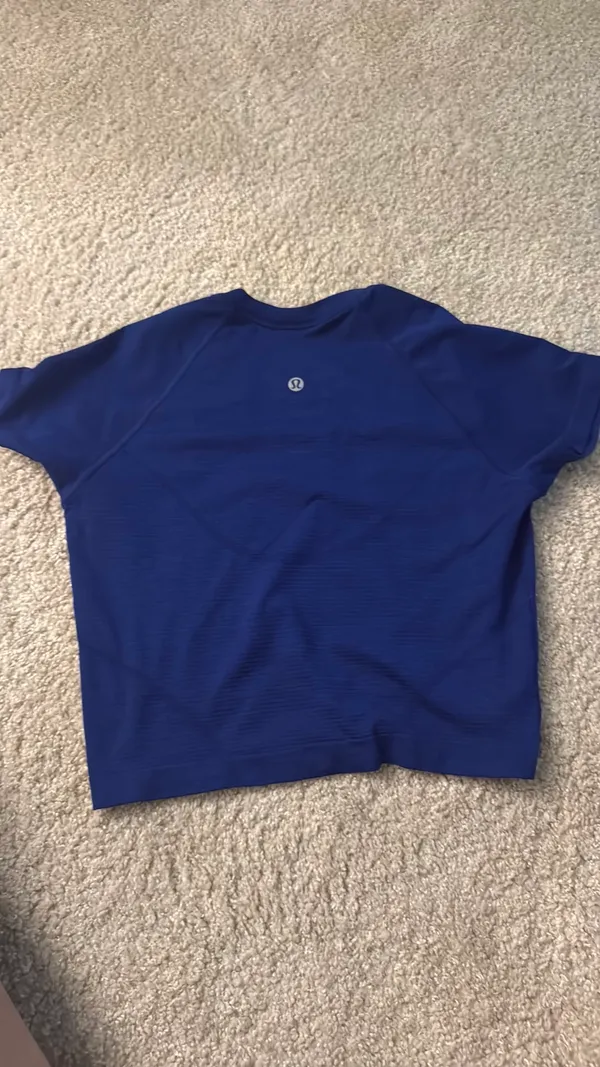 Lululemon Swiftly Tech Short Sleeve Cropped - Image 2