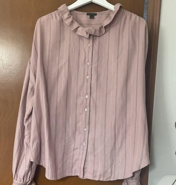 Ann Taylor pinstripe ruffle neck blouse - Image 3