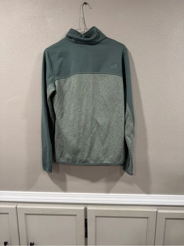 The North Face Women's Moss Green Full-Zip Fleece - Image 3