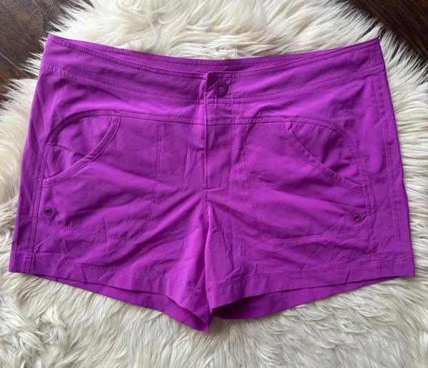 Athleta Costa Shorts in Jazzy Purple - Image 3