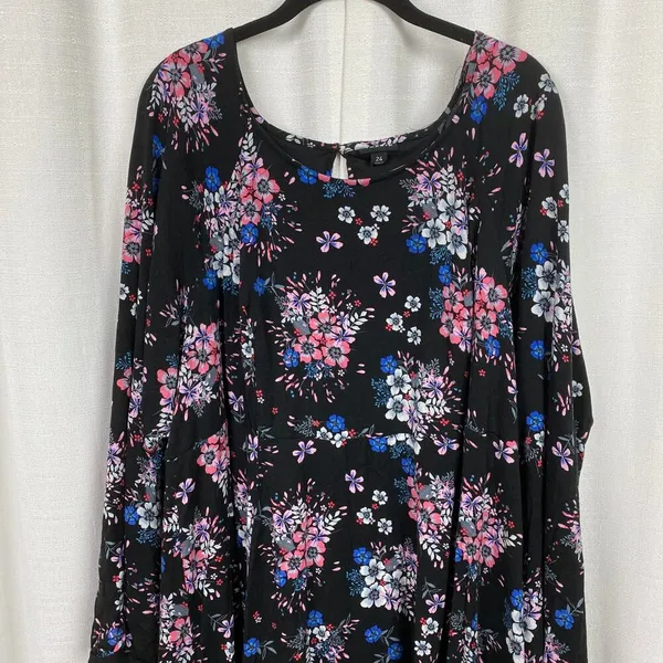 Torrid Black&Pink Floral Challis Mini Dress Sz.24W - Image 5
