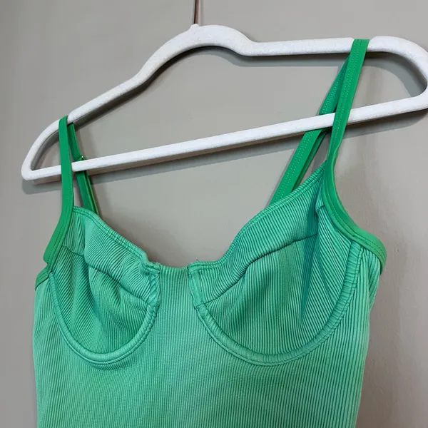Kulani Kinis Ribbed Underwire Adjustable Strap One Piece Swimsuit Green M - Image 4
