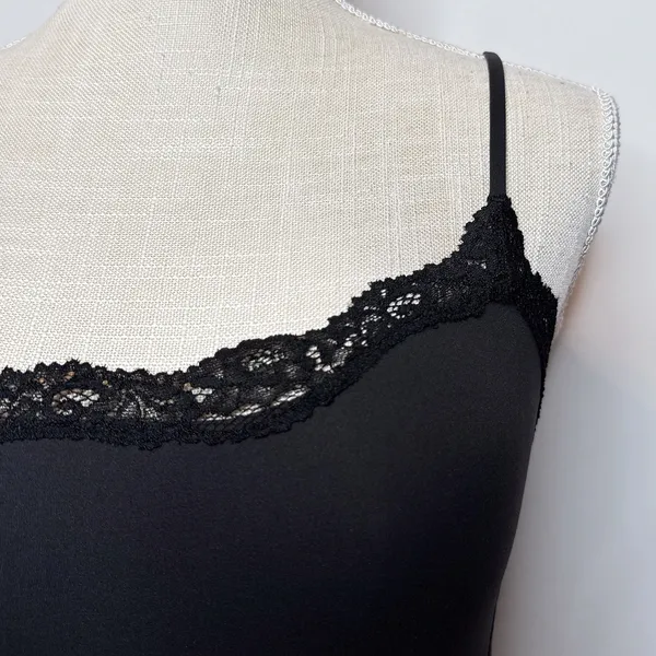 NWT Skims Fits Everybody Lace Cami Bodysuit - Image 3
