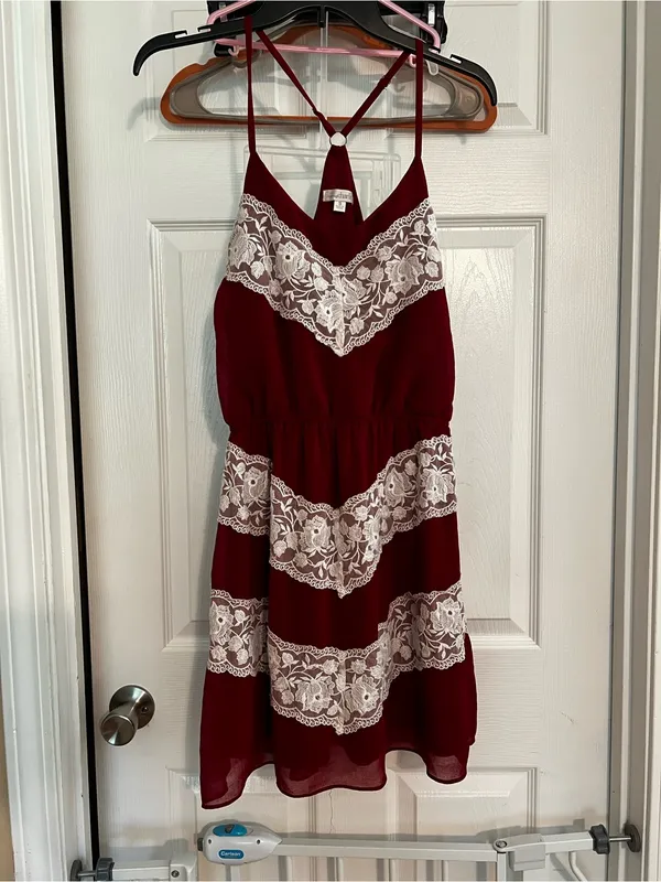 Charming Charlie Burgundy Mini Dress with White Lace Trim - Image 2