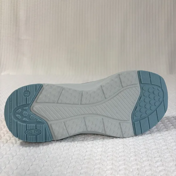 Athletic Works Slip On Sneakers‎ Gray Knit Odor Control Walking Shoes New 7.5 - Image 6