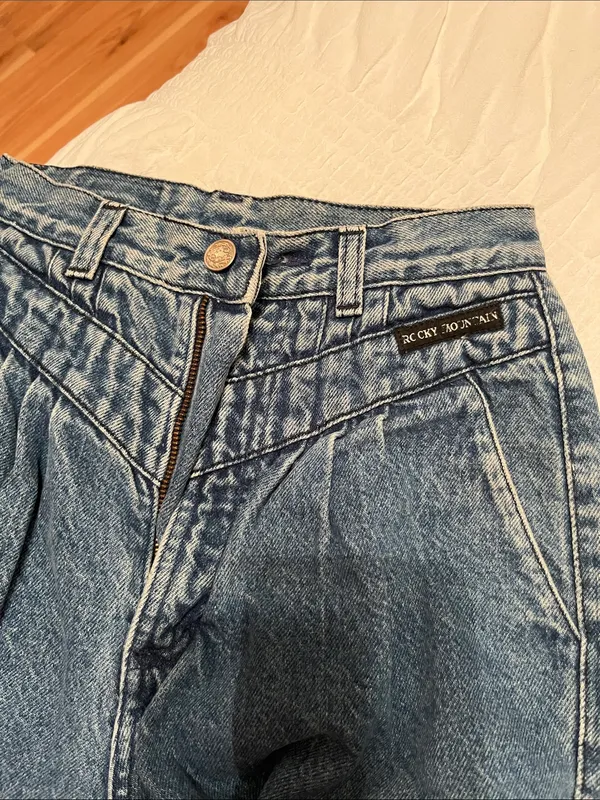 Vintage Rocky Mountain Clothing Co Jeans - Image 2