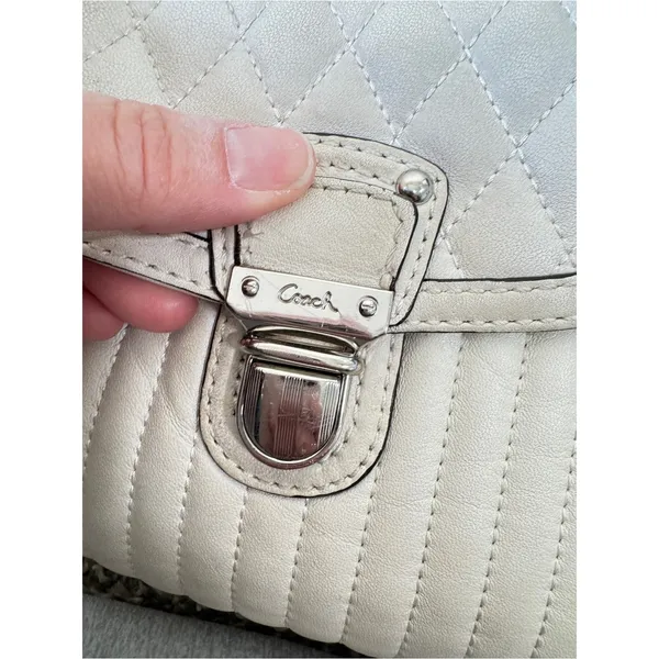 Coach Poppy Vintage Y2K Cream Quilted Shoulder Bag Handbag Purse Leather - Image 5