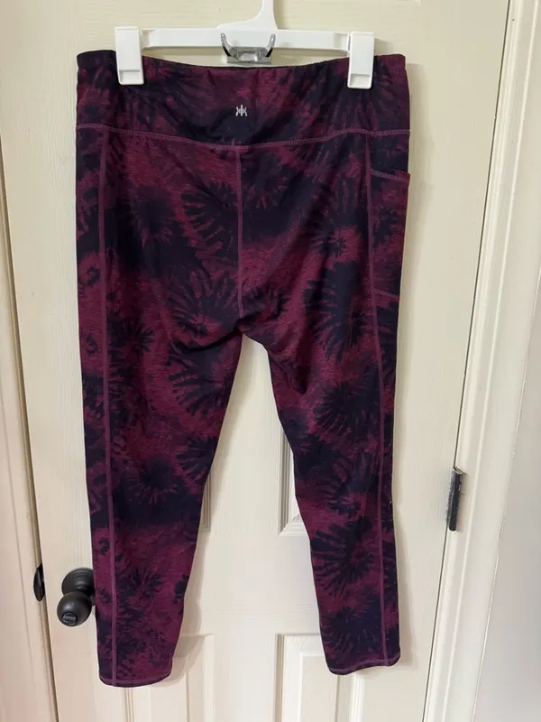 Kyodan Burgundy and Black Tie-Dye Active Leggings - Image 2