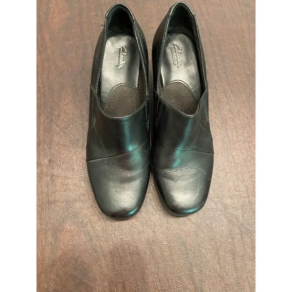 Clarks Bendables‎ Black Leather 2 Inch Heeled Loafer Size 7.5M Career Comfort - Image 4