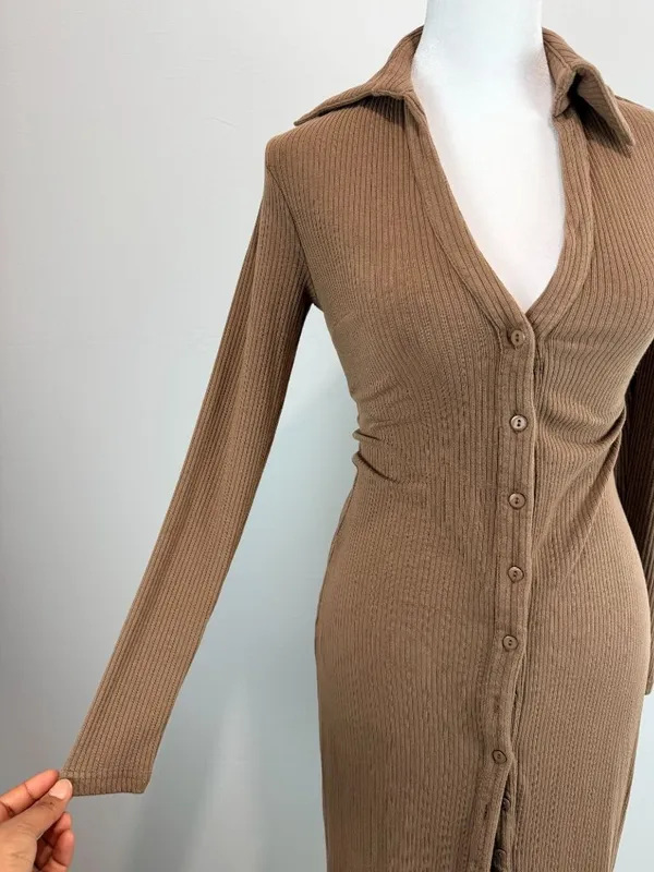 Lucca Brown Ribbed Long Sleeve Button-Down Midi Dress With Collared Neckline S - Image 14
