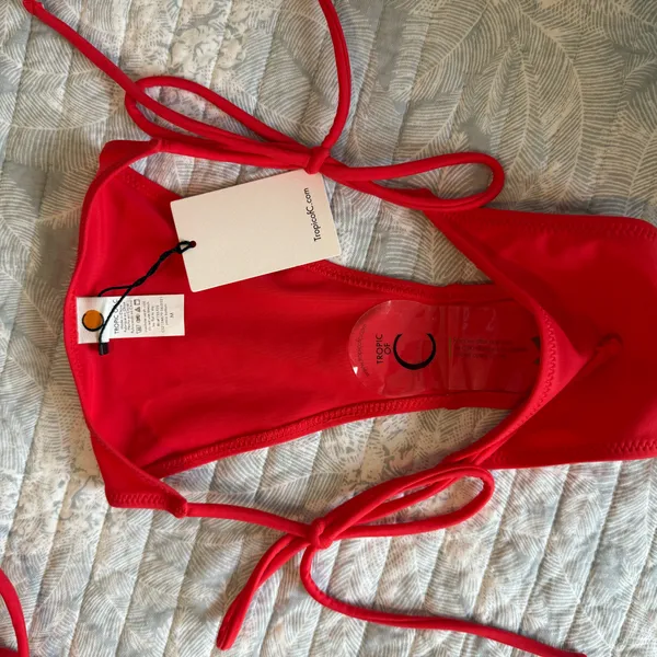 Red bikini set, Tropic of C Praia in Melon - Image 4
