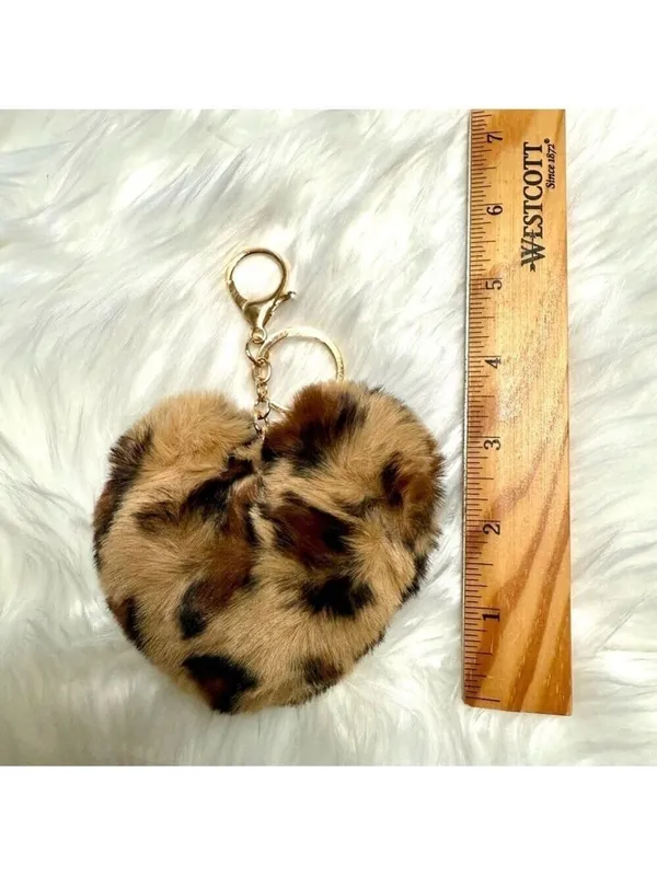 Leopard Print Faux Fur Heart Bag Charm Keychain New - Image 4