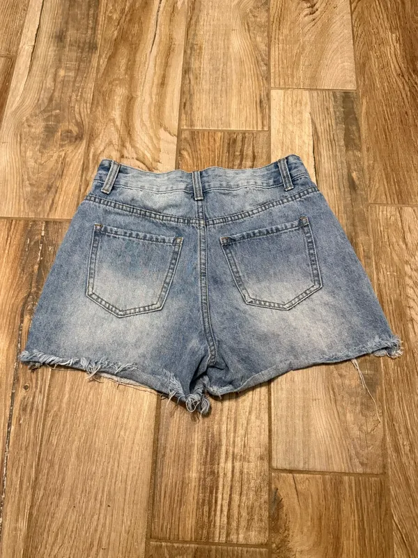 Vervet by Flying Monkey Cut Off Denim Shorts - Image 3