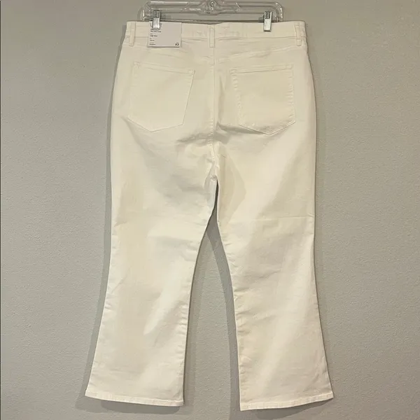 NWT LOFT kick crop high rise curvy fit stretch denim jeans white 14/32 - Image 5