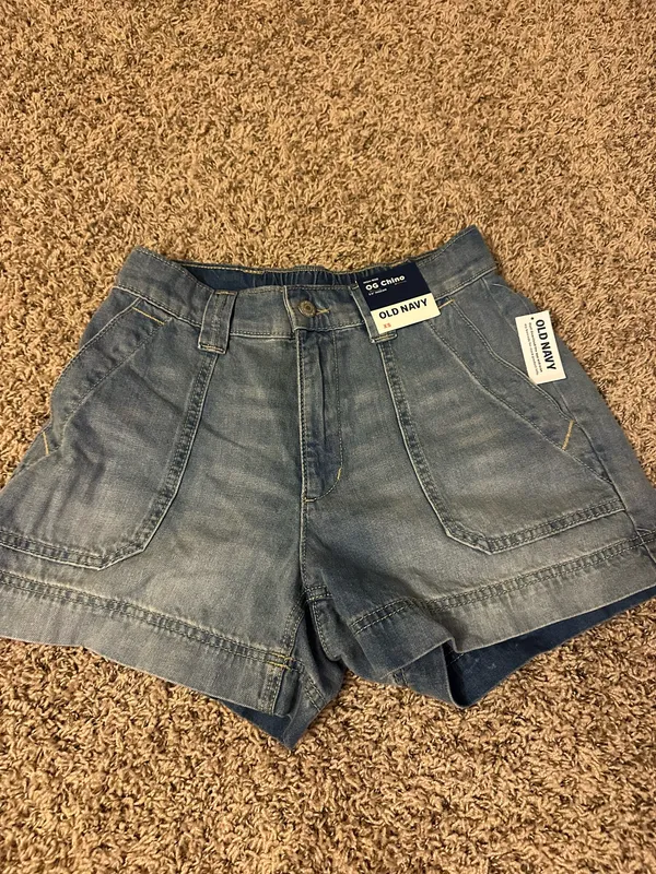 Old Navy Jean Shorts - Image 2