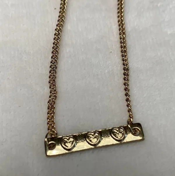 Gold Tone Three Heart Bar Necklace - Image 6