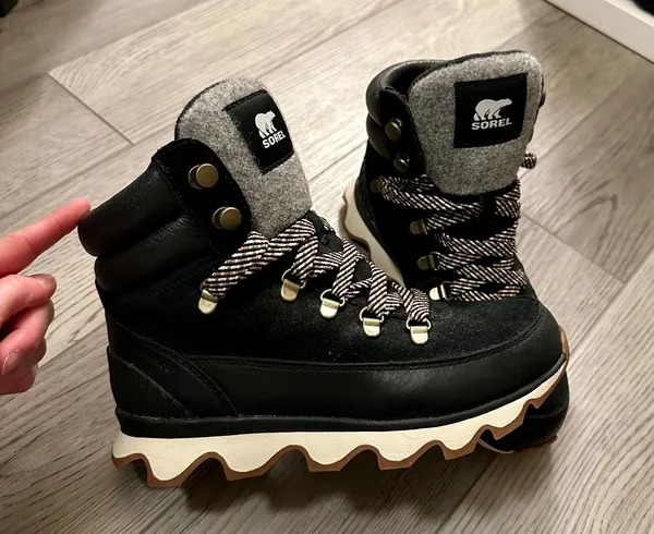 Winter Boots - Image 2