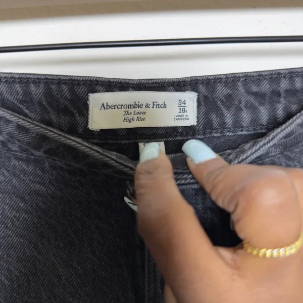 Abercrombie & Fitch Womens Jeans 18R Black Curve Love The Loose High‎ Rise 34 - Image 3