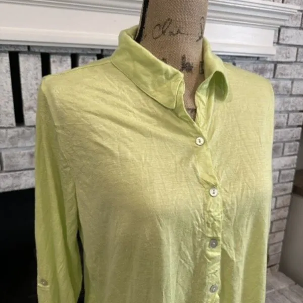 Lulu-B Womens Lightweight Tab‎ Sleeve Button Up Top Green Small Gauzy - Image 2