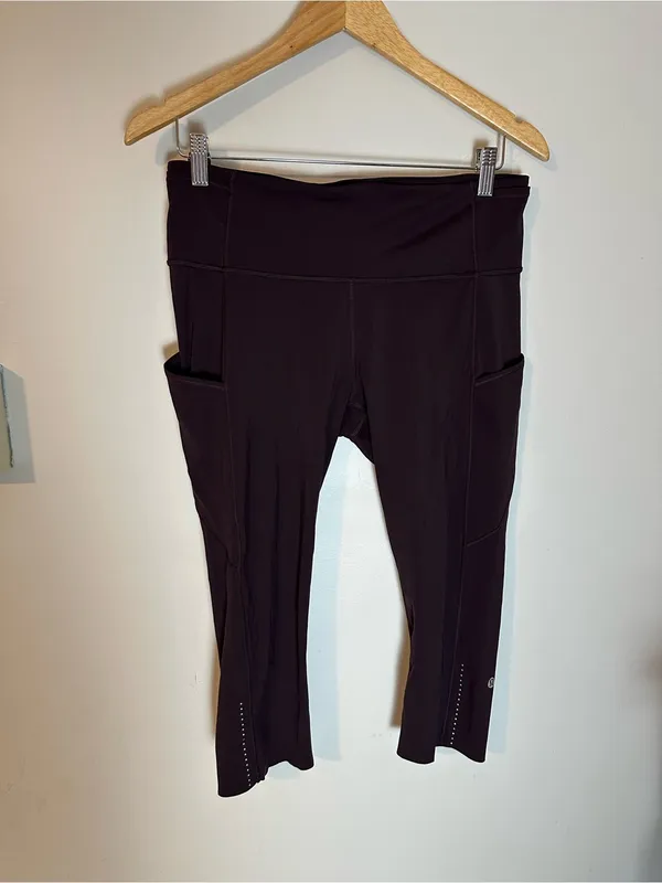 LULULEMON Nulux™ Plum Shadow Fast Free HR Crop II 19” Leggings 10 - Image 3