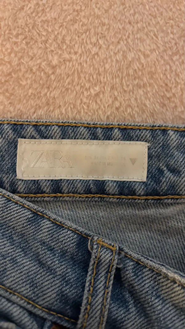 ZARA Low-Rise Wide-Leg Jeans - Image 3
