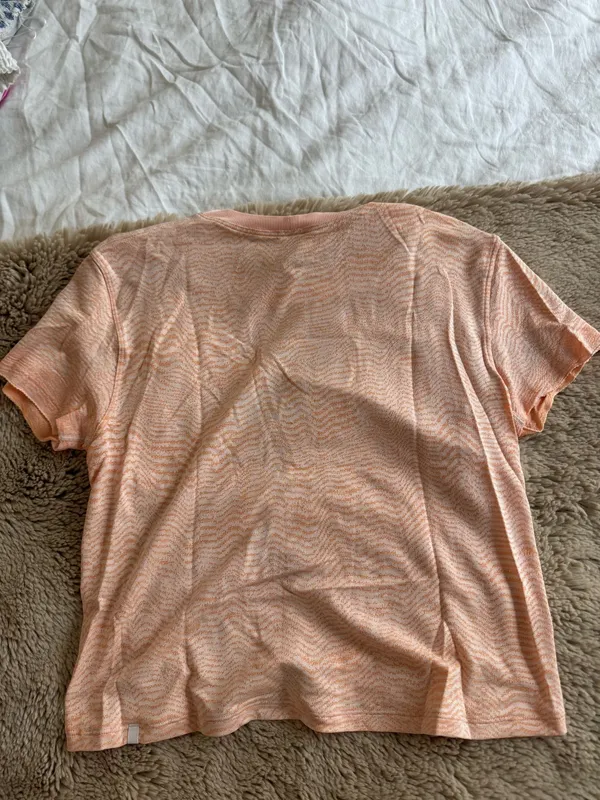 Lululemon Shirt Short Sleeve - Image 2