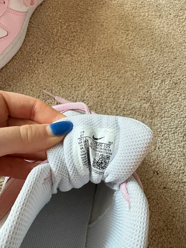 Nike Jordan light pink dunks - Image 6