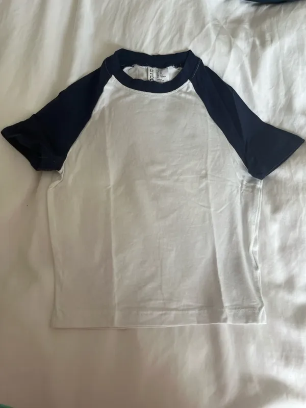 H&M | Raglan Baseball Crop Top - Navy Blue & White XS - Image 2