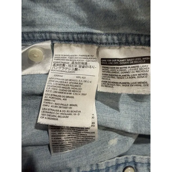 Levi's Denim Western Shirt Pearl Snap Distressed Medium Wash Classic Small - Image 8