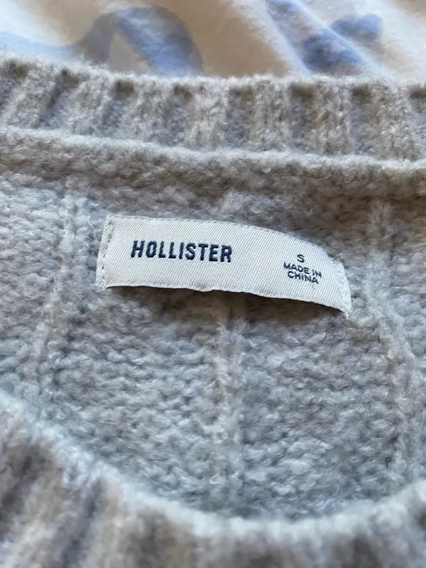 Hollister Sweater - Image 2