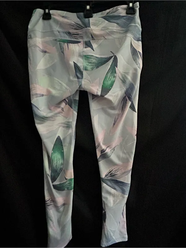 Fabletics Athletic Pastel Leaf Print Leggings in Light Blue, Green & Pink MD - Image 2