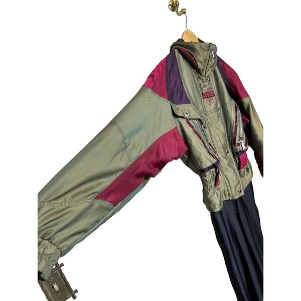 VTG Spyder Ski Suit Iridescent Green Women's Sz. 8 - Image 7